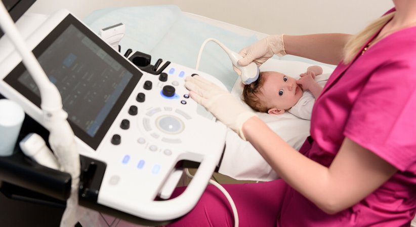 Schädelultraschall bei Säuglingen - Dr. Iga Powoniak - Kinderärztin Wien 1010