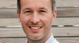 Dr. med. univ. Florian M. Domaszewski - Orthopäde Wien 1070