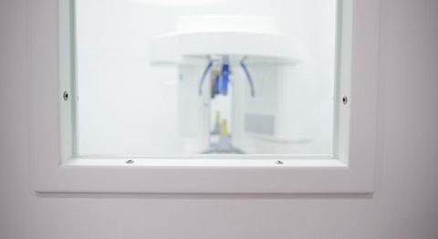 DDr. Bernhard Stocker - Kieferchirurg Braunau am Inn 5280