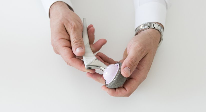Minimalinvasiver Hüftgelenkersatz (Hüft-TEP) - OA Priv. Doz. Dr. Florian Sevelda, Msc - Orthopäde Wien 1150