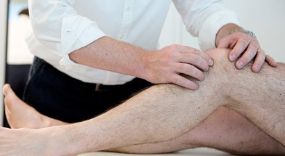 Abklärung und Behandlung von Knieschmerzen 