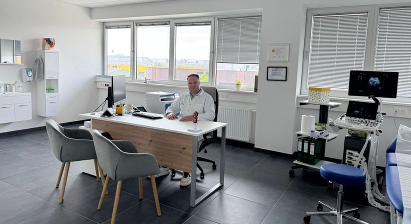 Assoc. Prof. Habil. Dr. Mihai-Dorin Vartolomei - Urologe Korneuburg 2100