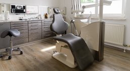 Dr. Dr. med. univ. Johannes Küfler - Zahnarzt Illmitz 7142