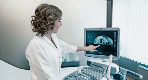 Dr. med. univ. Aigul Luna - Frauenärztin Wien 1020