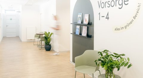 Dr. med. univ. Aigul Luna - Frauenärztin Wien 1020