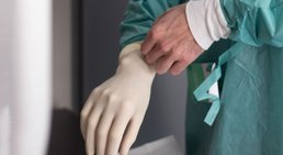 Dr. med. univ. Alexander Nimmerfall - Plastischer Chirurg Wels 4600