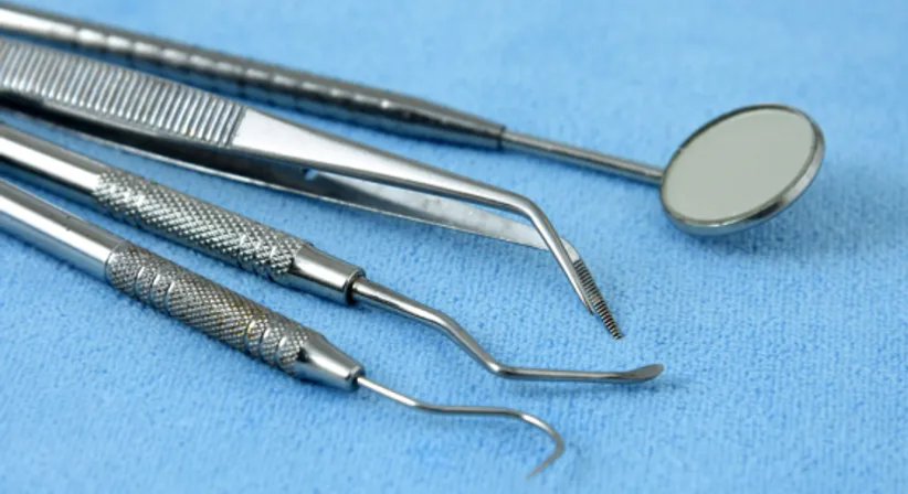 Parodontitistherapie - Dr. med. dent. Viktor Angelov, MSc. - Zahnarzt Wien 1020