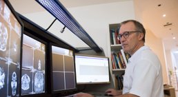 Dr. Axel Gebauer - Radiologe Baden 2500
