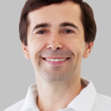 Dr. med. univ. Pavel Stodulka, FEBOS-CR - Augenarzt Wien 1010
