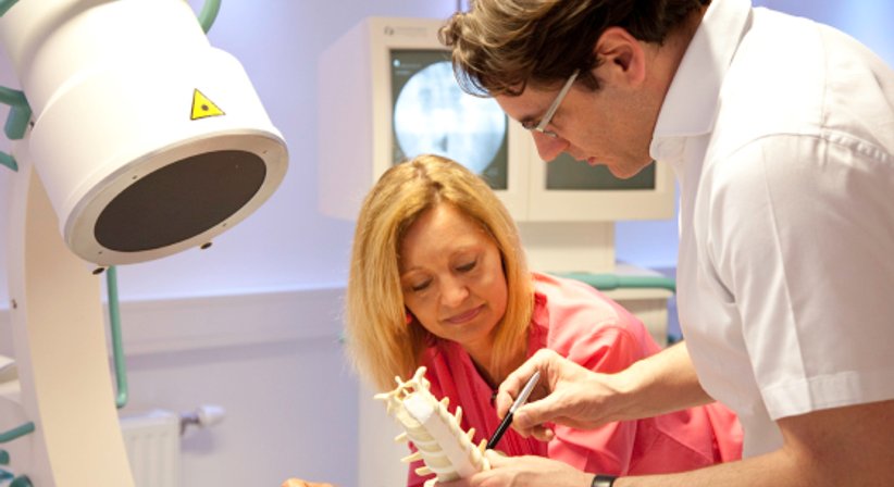 Facettensyndrom - OA Dr. Albert Chavanne - Orthopäde Wien 1130