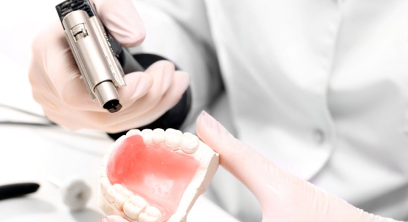 Prothetik - Dr. Stefan Schragl - Zahnarzt Neunkirchen 2620