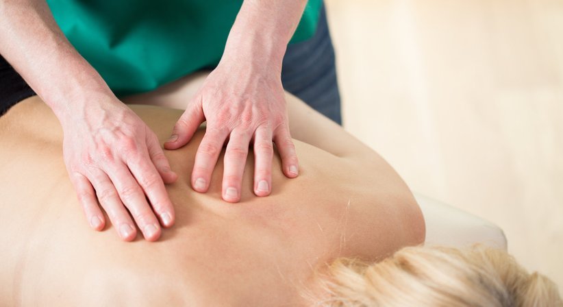 Manuelle Therapie - Dr. Gregor Timmel - Praktischer Arzt Wien 1070