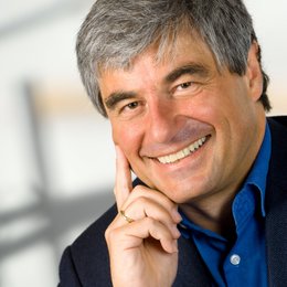 Prim. MedR. Ass.-Prof DDr. Peter Voitl, MBA - Kinderarzt Wien 1220