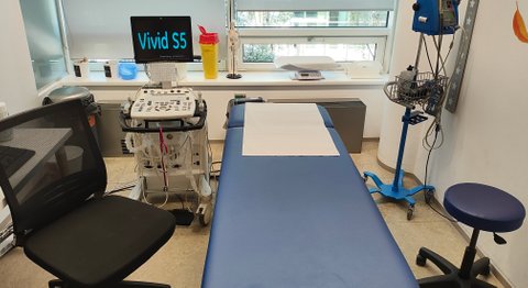 Prim. MedR. Ass.-Prof DDr. Peter Voitl, MBA - Kinderarzt Wien 1220