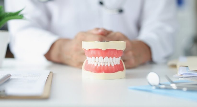 Zahnprothesen - Dr. Gustav Niebauer - Zahnarzt Wien 1100