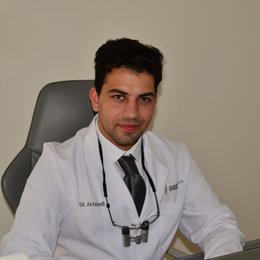 Dr. Samuel Akhondi - Zahnarzt Wien 1130