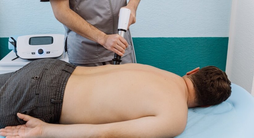 Stoßwellentherapie - Dr. Rainer Fiala - Orthopäde Wien 1070