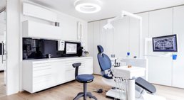 Dr. Wolfgang Burger - Zahnarzt Feldkirch 6800