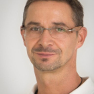 Dr. Oliver Altenhuber - Radiologe Wien 1110