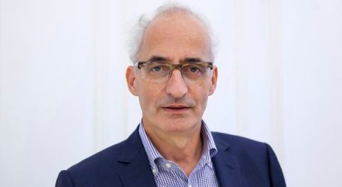 OA Dr. Albert Feichter - Plastischer Chirurg Wien 1060