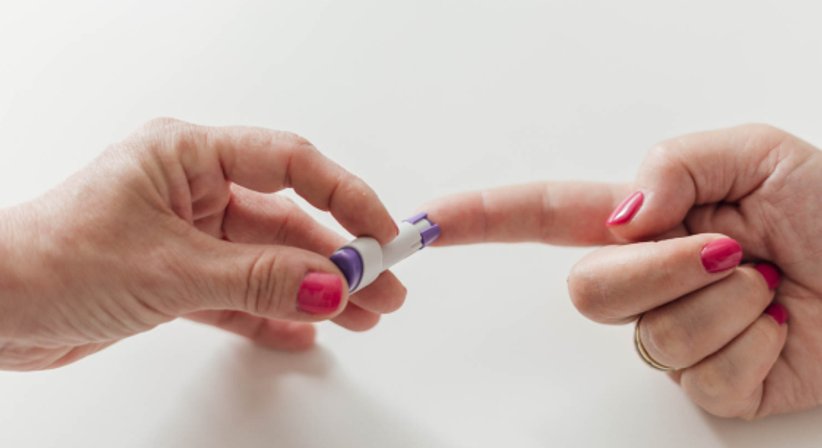 Diabeteskontrolle/Blutzuckerkontrolle - Dr. Kambiz Modarressy - Praktischer Arzt Wien 1120