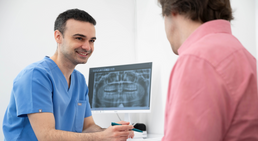 Dr. med. dent. Arnold Bobb - Zahnarzt Wien 1020