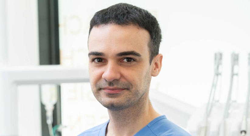 Dr. med. dent. Arnold Bobb - Zahnarzt Wien 1020