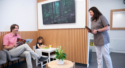 Dr. med. dent. Arnold Bobb - Zahnarzt Wien 1020