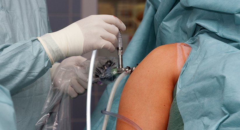 Arthroskopie von Schulter- und Kniegelenk - OÄ Dr. med. univ. Sylvia Ebm - Orthopädin Wien 1020