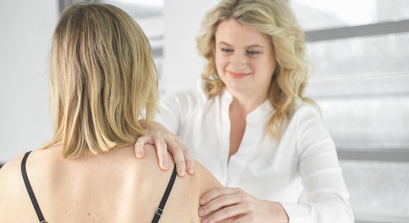 Spezialisierung auf das Schultergelenk - OÄ Dr. med. univ. Sylvia Ebm - Orthopädin Wien 1020