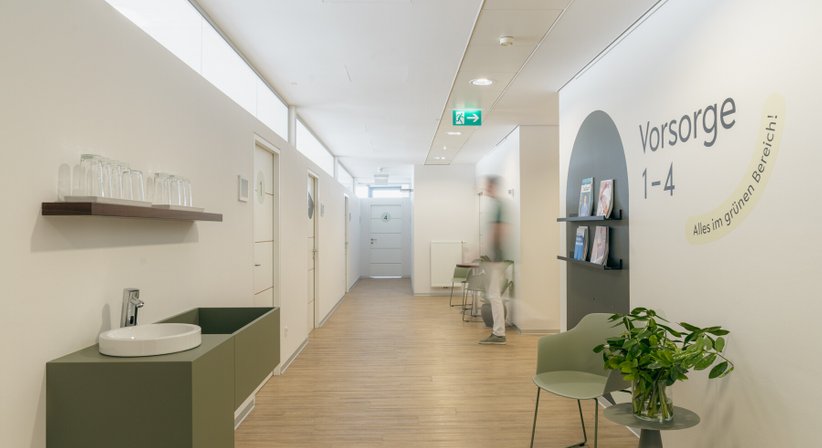 OÄ Dr. med. univ. Sylvia Ebm - Orthopädin Wien 1020