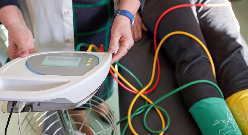 ABI Messung (Ankle Brachial Index oder Knöchel-Arm-Index) - Dr. Tina Windschnurer - Internistin Wien 1220