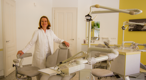 Dr. Monika Semelmayer - Zahnärztin Wien 1080
