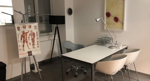 Dr. Oktawian Ilow - Orthopäde Korneuburg 2100