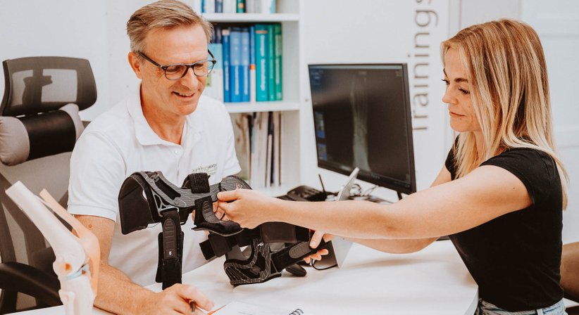 Orthesen- und Einlagenversorgung - Dr. med. Wolfgang Zinser, Prim. a. D. - Orthopäde Knittelfeld 8720