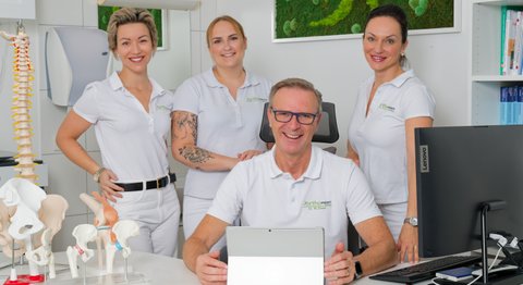 Praxis - Dr. med. Wolfgang Zinser, Prim. a. D. - Orthopäde Knittelfeld 8720