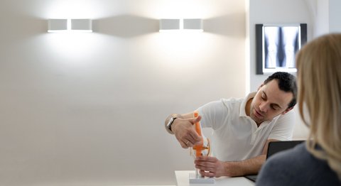 Dr. Nikola Trnavsky - Orthopäde Wien 1020