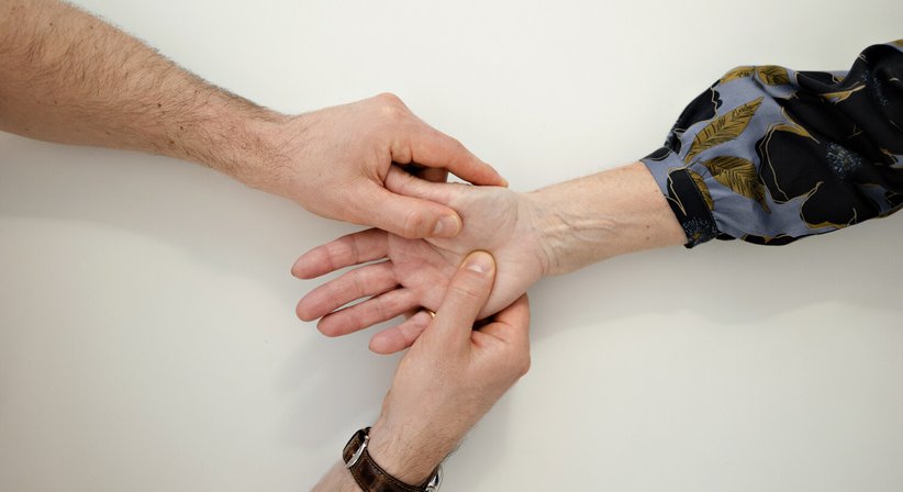 Handchirurgie - Dr. Nikola Trnavsky - Orthopäde Wien 1020