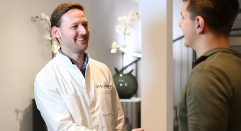 OA Ing. Dr. med. Benjamin Schett - Orthopäde Wien 1010