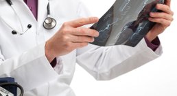 Dr. med. Roland Johann Bruderhofer - Orthopäde Wels 4600