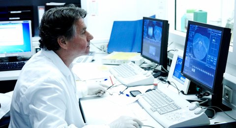 Univ.Doz. Dr. Martin Buchelt - Orthopäde Wien 1190