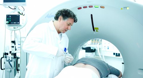 Univ.Doz. Dr. Martin Buchelt - Orthopäde Wien 1190