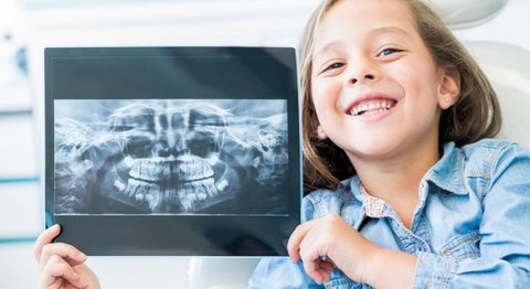 Dr. Reza Homayuni - Zahnarzt Yspertal 3683