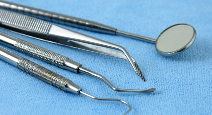 Orale Chirurgie - Dr. Thomas Cede - Zahnarzt Wien 1010