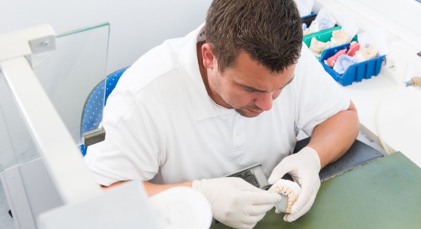 Prothetik - Dr. Udo Gradenegger - Zahnarzt Freistadt 4240