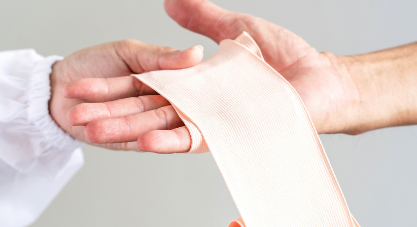 Verordnung von Heilbehelfen (orthopädische Einlagen, Orthesen…) - Dr. Alexander Zembsch - Orthopäde Wien 1130