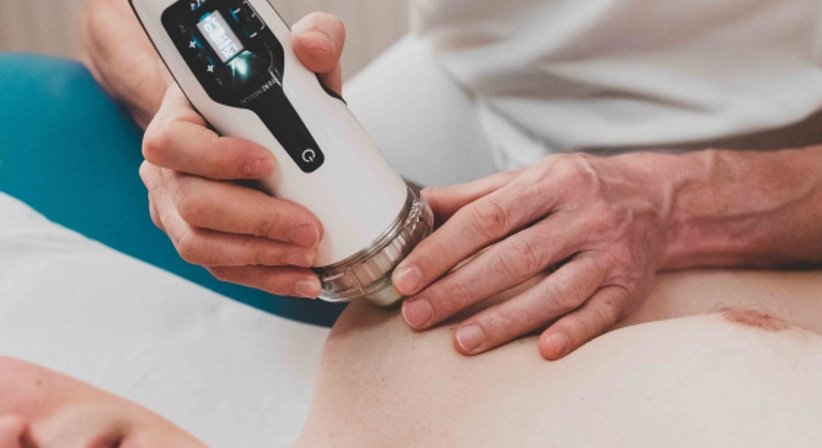 Extrakorporale Stoßwellentherapie (ESWT) - Dr. Christian Klein - Orthopäde Mondsee 5310