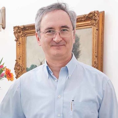 Dr. Thomas Pilus - Zahnarzt Wien 1030