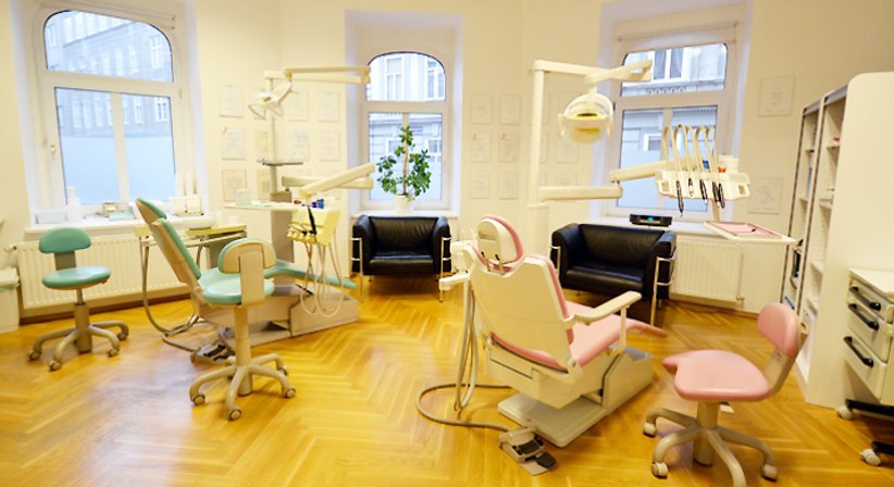 Dr. Thomas Pilus - Zahnarzt Wien 1030