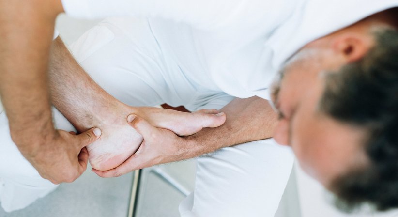 Arthrosetherapie mit Hyaluronsäure - Dr. Lukas Fraißler - Orthopäde Graz 8010